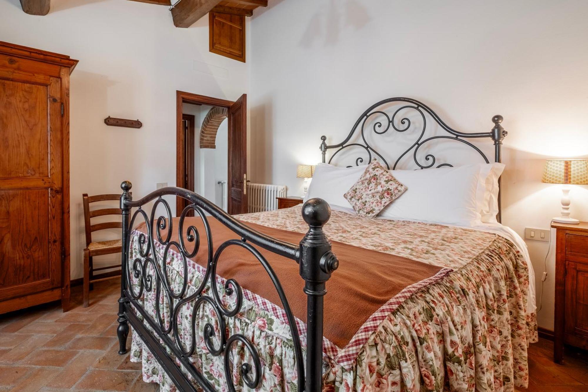 Agriturismo Borgo Sant'Ercolano Ciggiano Екстер'єр фото